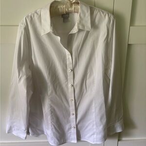 Chico's White Long-Sleeve Button-Up Shirt